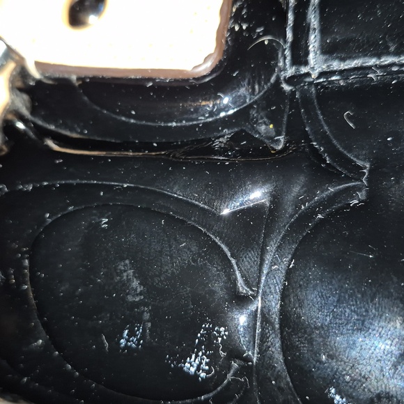 Coach patent leather tote. PRE-LOVED. - Picture 14 of 16